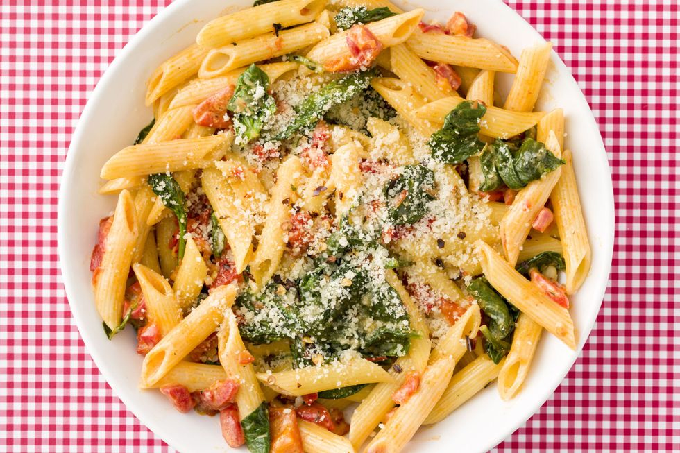 Creamy Roasted Red Pepper Penne