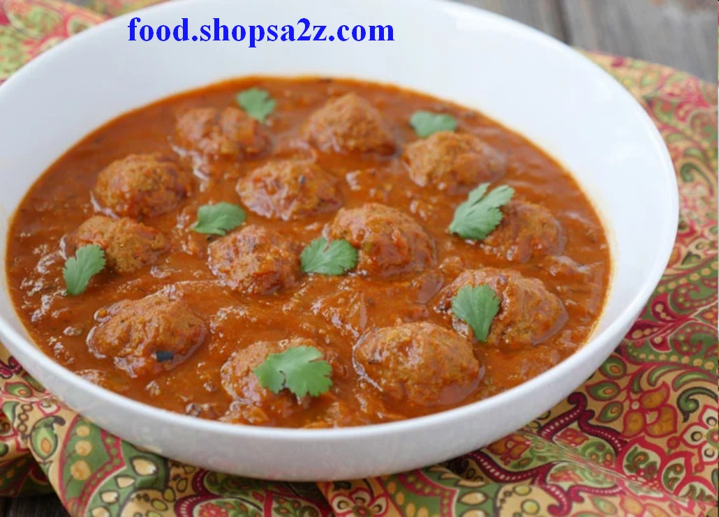 Kofta Curry (Pakistani Meatball Curry)